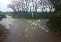 White lines in the wrong place send people up a private drive on the old Kingsbridge to Salcombe road