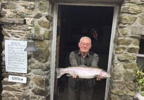 Giant rainbow trout caught by Ivybridge fly fisherman
