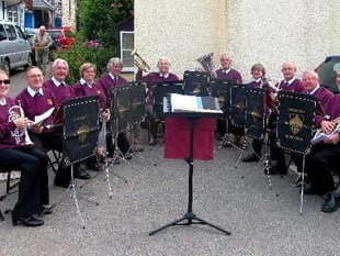 See where you can catch Kingsbridge Silver Band as they spread Xmas cheer this year