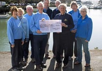 Kingsbridge Estuary Rotary Club donates to Kingsbridge In Bloom