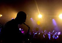 DJ Sax duo to perform for Regatta and Flavel fundraiser