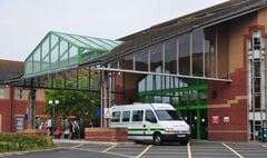 Virus hospital admissions increase