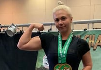 Totnes woman Francesca Dennis takes powerlifting world by storm