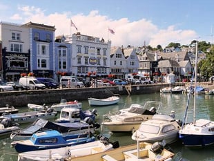 Appeal for volunteers to apply for high street fund