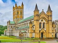World-class organist gives free recital at abbey 