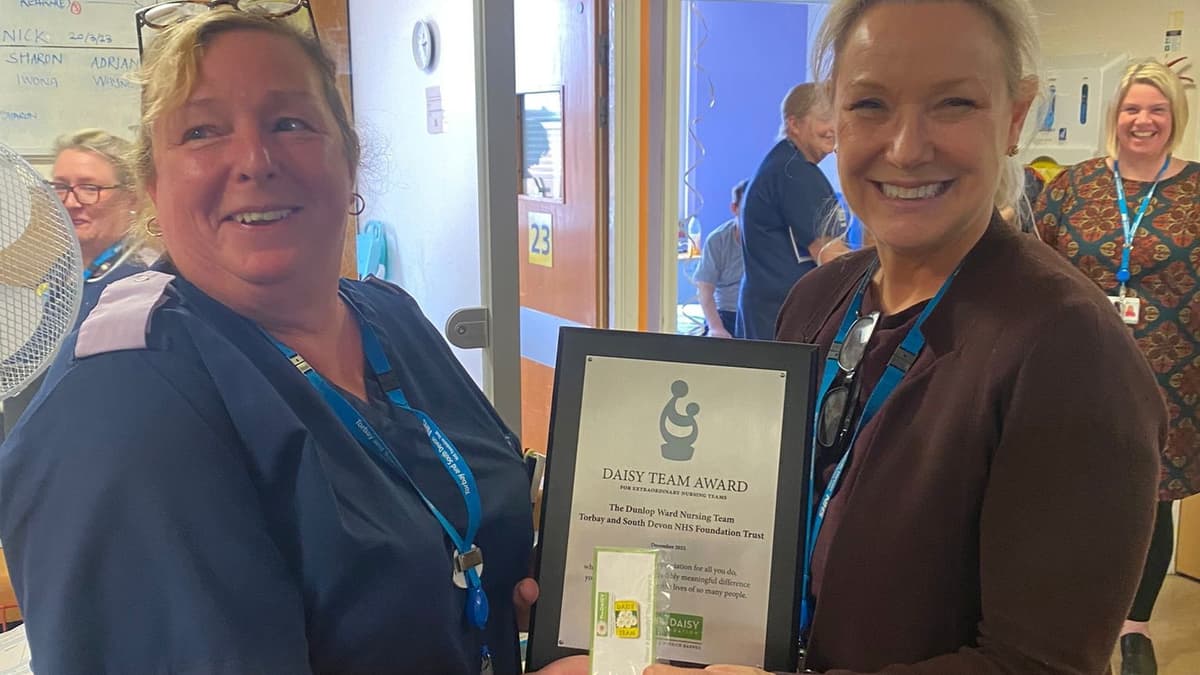 Hospital ward goes above and beyond to win award | southhams-today.co.uk
