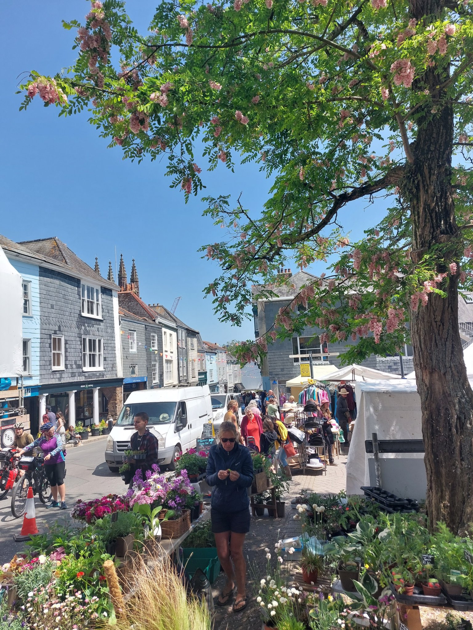 Totnes Market Square paving works to begin on Monday