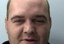 Sex offender jailed for refusing to let police check his phone