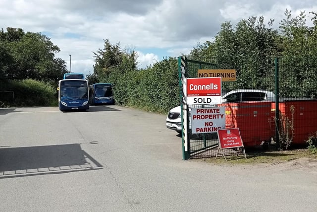 Hundreds sign petition against bus depot closure 