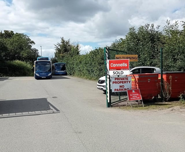 Students stranded as buses fail to arrive