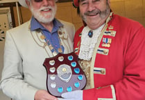 Town Crier reclaims award