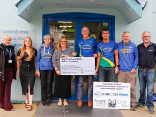 Trotters race helps Totnes charity