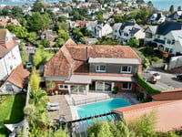 "Exceptional" sea view home for sale has its own pool and bar