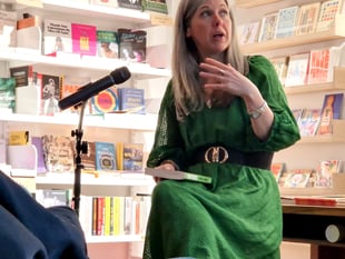 Ex-BBC presenter gives talk in Totnes