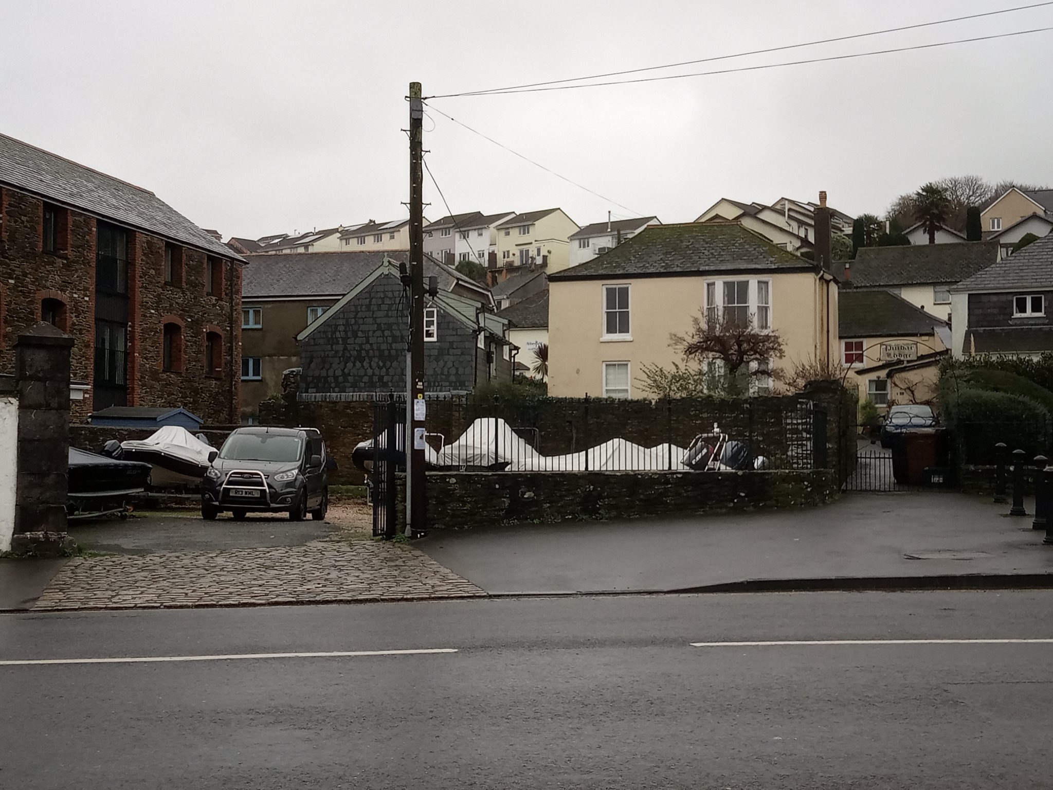 We don’t want cafe here