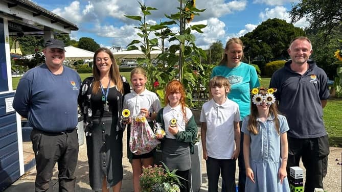 Dartmouth's Coronation Park to be the setting for the Tallest sunflower competition | southhams-today.co.uk 