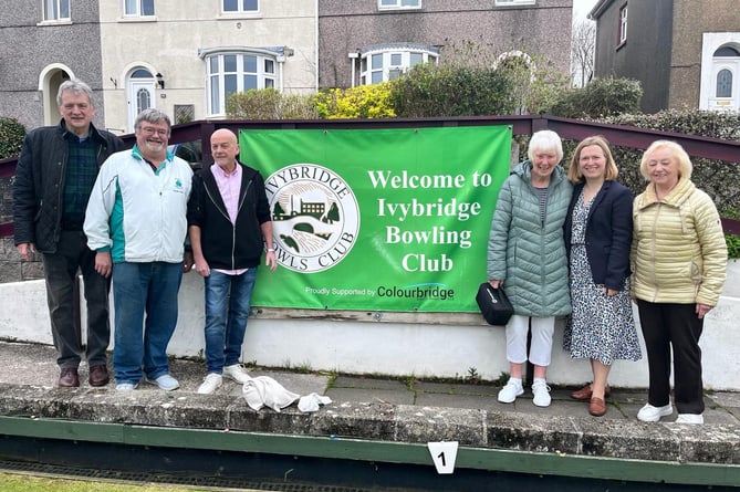 Ivybridge Bowling Club members with Conservative candidate Rebecca Smith 