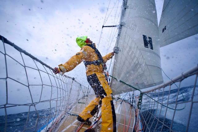 Two non-professional sailors complete race