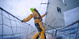 Two non-professional sailors complete race