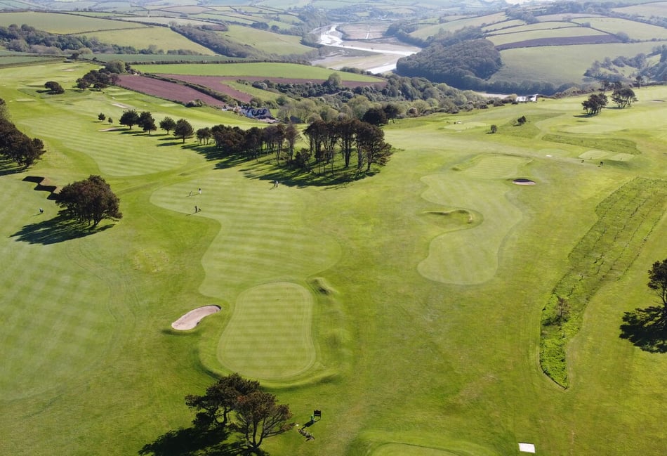 Rob triumphs in mixed Bigbury competition