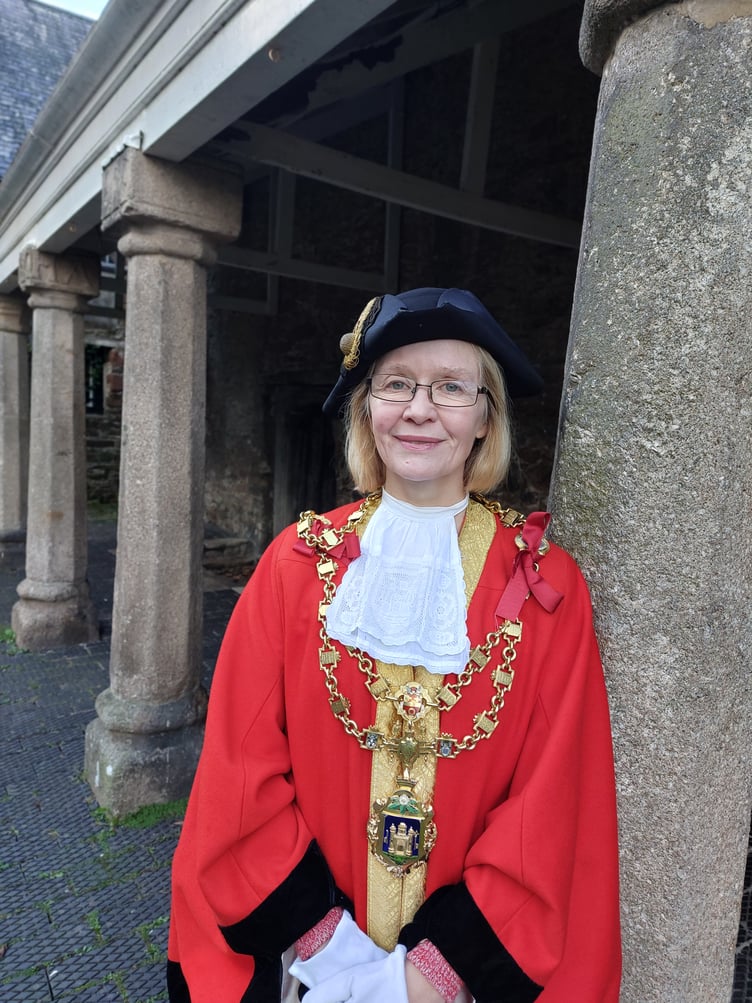 Mayor of Totnes Cllr Emily Price