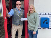 World's Smallest Nightclub helps Kingsbridge Foodbank
