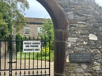Housing association throws in towel on listed building