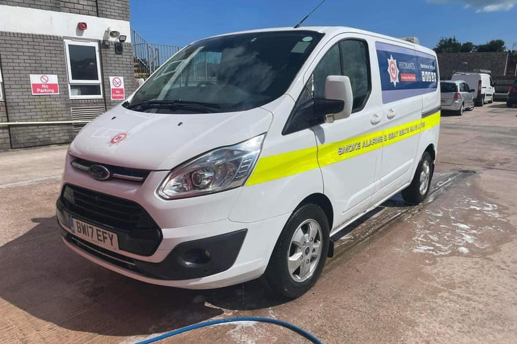 Hydrant engineer's van