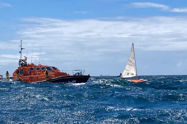 RNLI and Kingsbridge Rotary to the rescue 