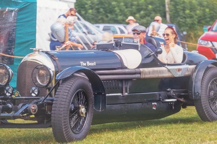 Loddiswell Show returns - Loddiswell Horticultural and Sports Society 