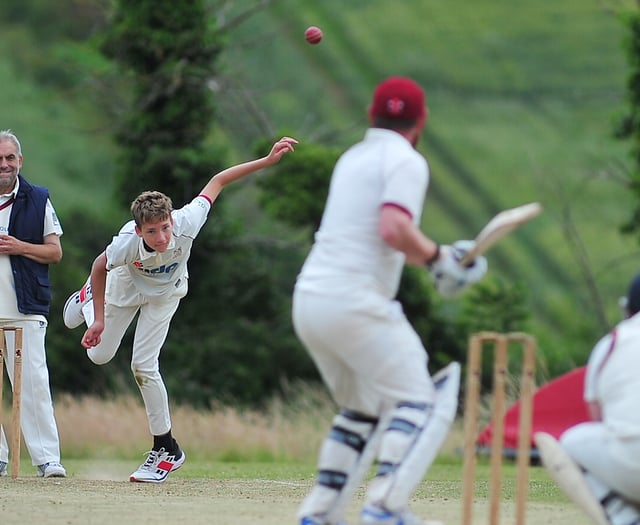 Stoke Gabriel 2nds dominate derby duel