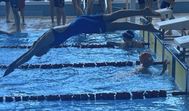 Chloe Morris completes a relay takeover