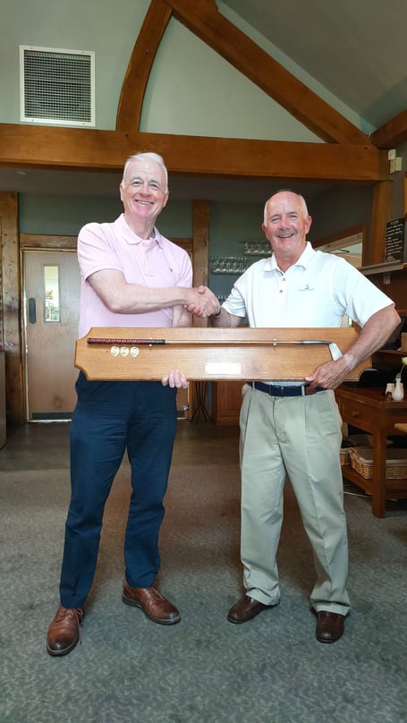 Senior Captain Gary Keen (right) alongside individual prize winner Jim Stewart
