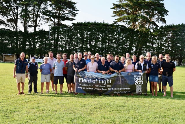 Salcombe RNLI take part in bicentenary celebration of charity 