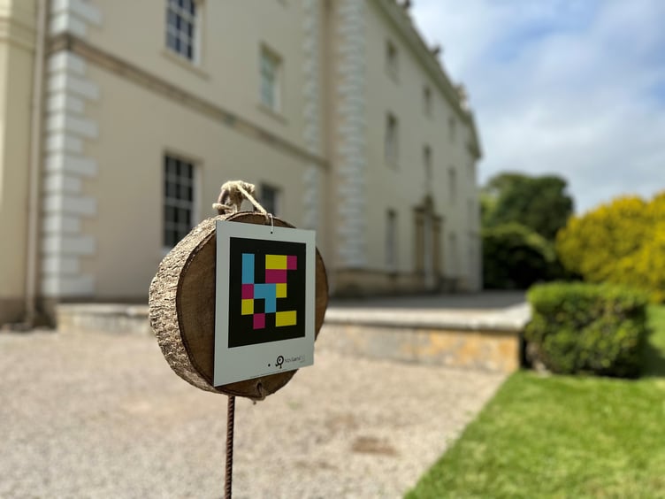 The app uses QR-style codes that users can detect on their phones