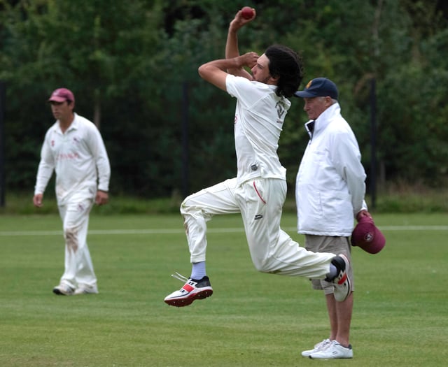 E Division defeats for D&T and Cornwood