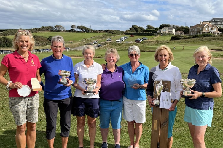 Thurlestone closed meeting prize winners