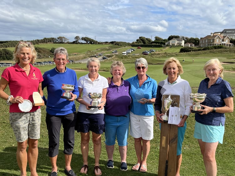 Thurlestone closed meeting prize winners