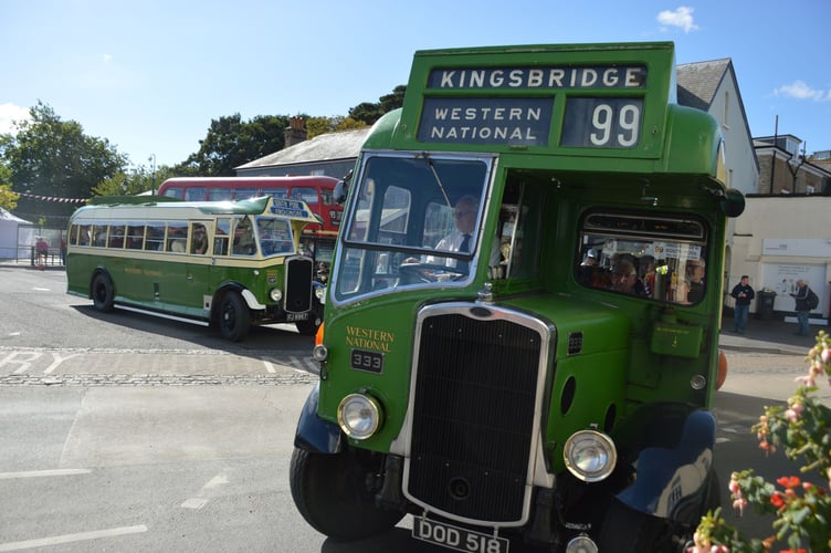 vintage bus running day 