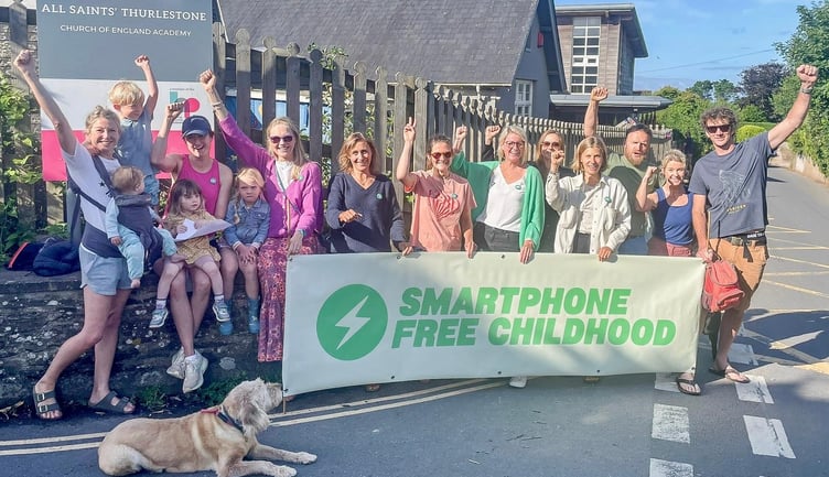 Smartphone Free Childhood Kingsbridge