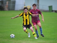 Beesands get off the mark 