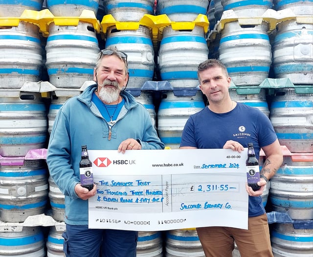Salcombe Brewery makes another donation to the Seahorse Trust