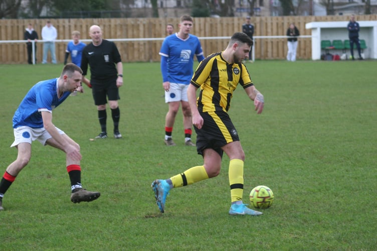 Eyes on the ball for Spurs at The Rec