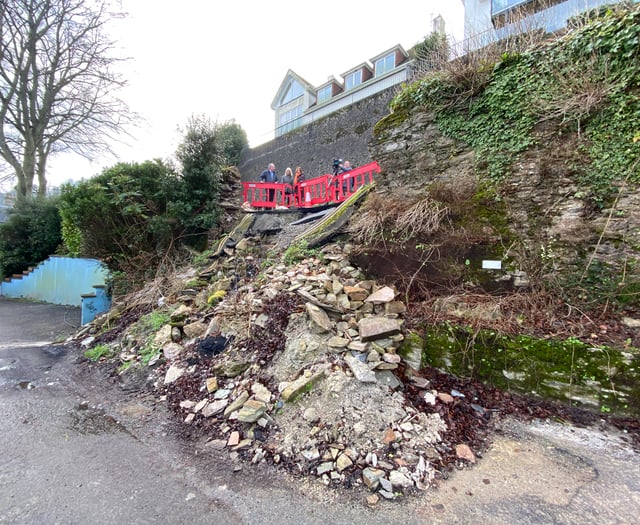 Dartmouth residents angry at council’s inaction over road closure  