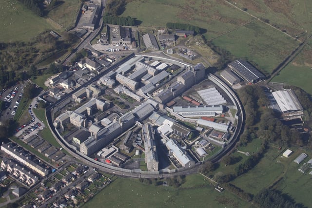 Prisoners to sue Government over radon 