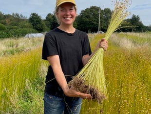Totnes community revives flax growing