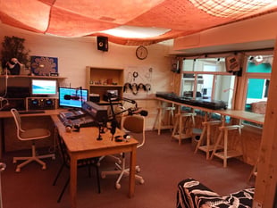 Soundart Radio celebrates 20th Anniversary with fundraising bash