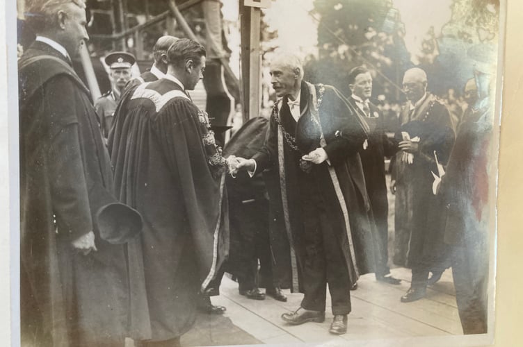 Kathleen's grandfather Robert Drennan meets the future King Edward VIII