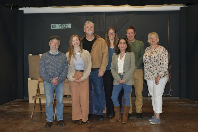 The cast of 'A Bunch of Amateurs' L-R: Alan Prince, Imogen Blackwell, Tim McGill, Nat Cook, Kim Kidney, Guy Rapson and Sharon Hughes
