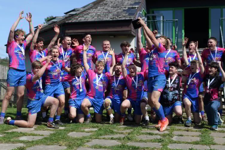 Totnes colts hoist Devon Bowl